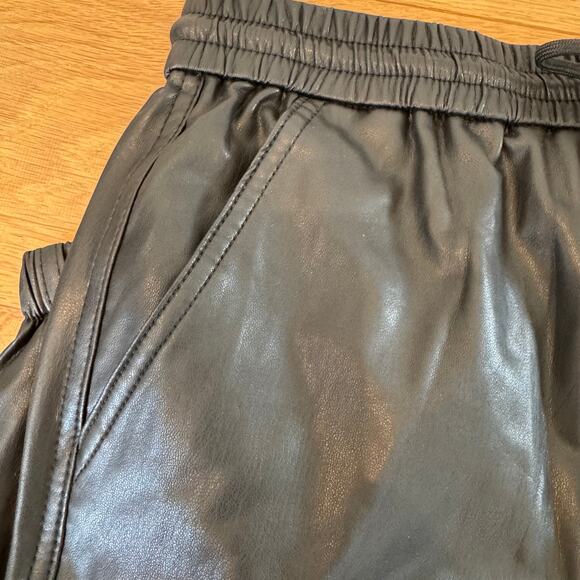 BLANKNYC Vegan Black Leather Elastic Waistband Joggers NEW Size 26 - Picture 9 of 12